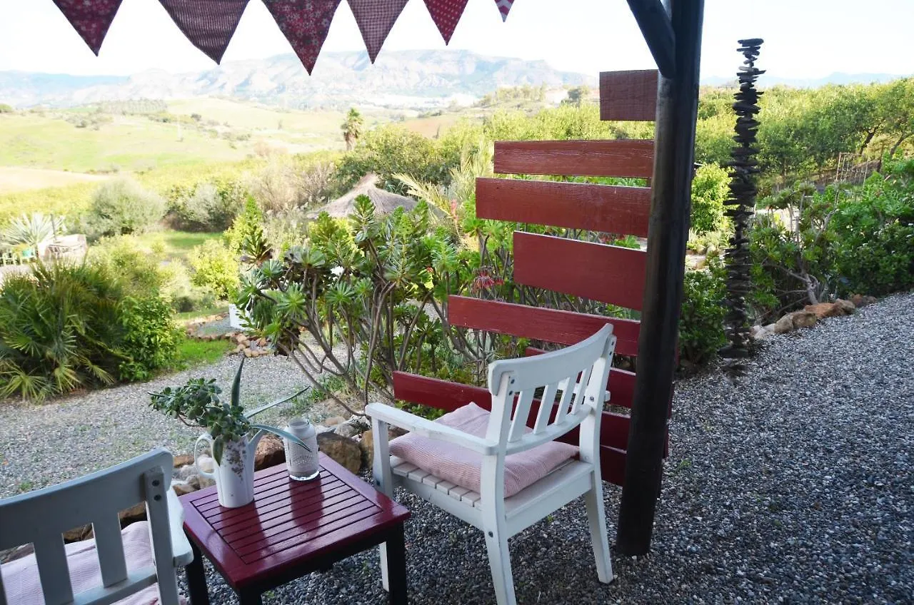 B&B Finca Alegria De La Vida Pizarra Panzió